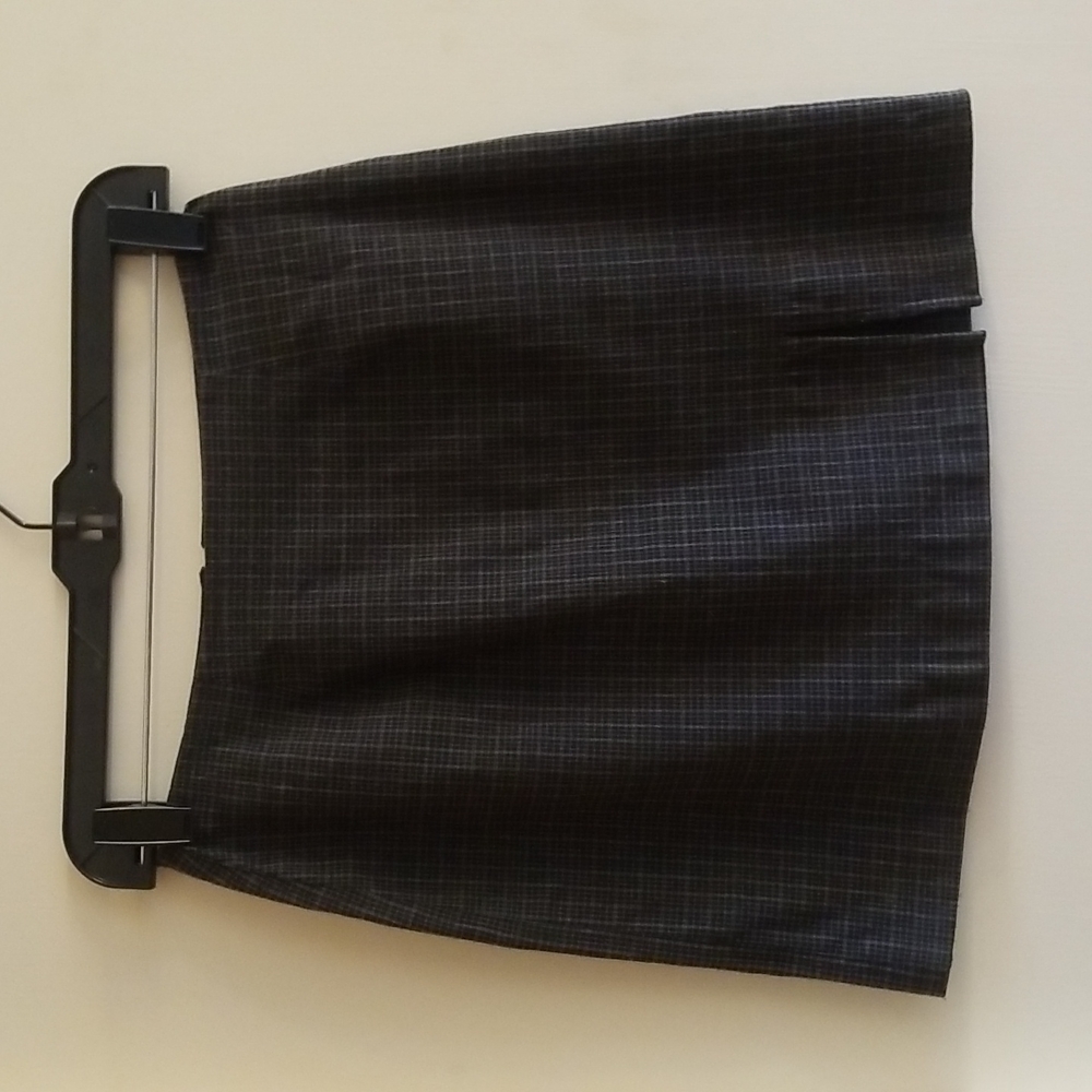 Mini skirt express